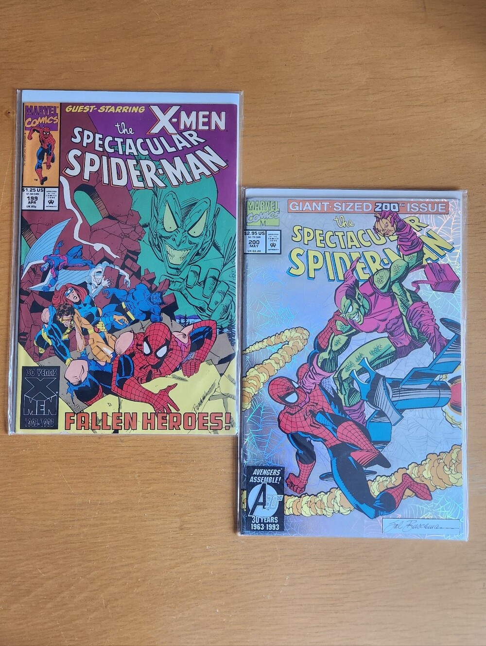 Spectacular Spider-Man #199, 200 1990s Marvel (Lot of 2)